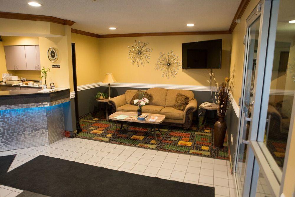 Regency Inn & Suites Anoka Dış mekan fotoğraf